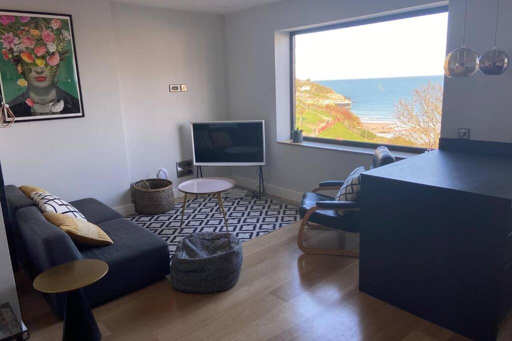 Beachside Apartment In The Centre Of Town New Quay Exterior foto